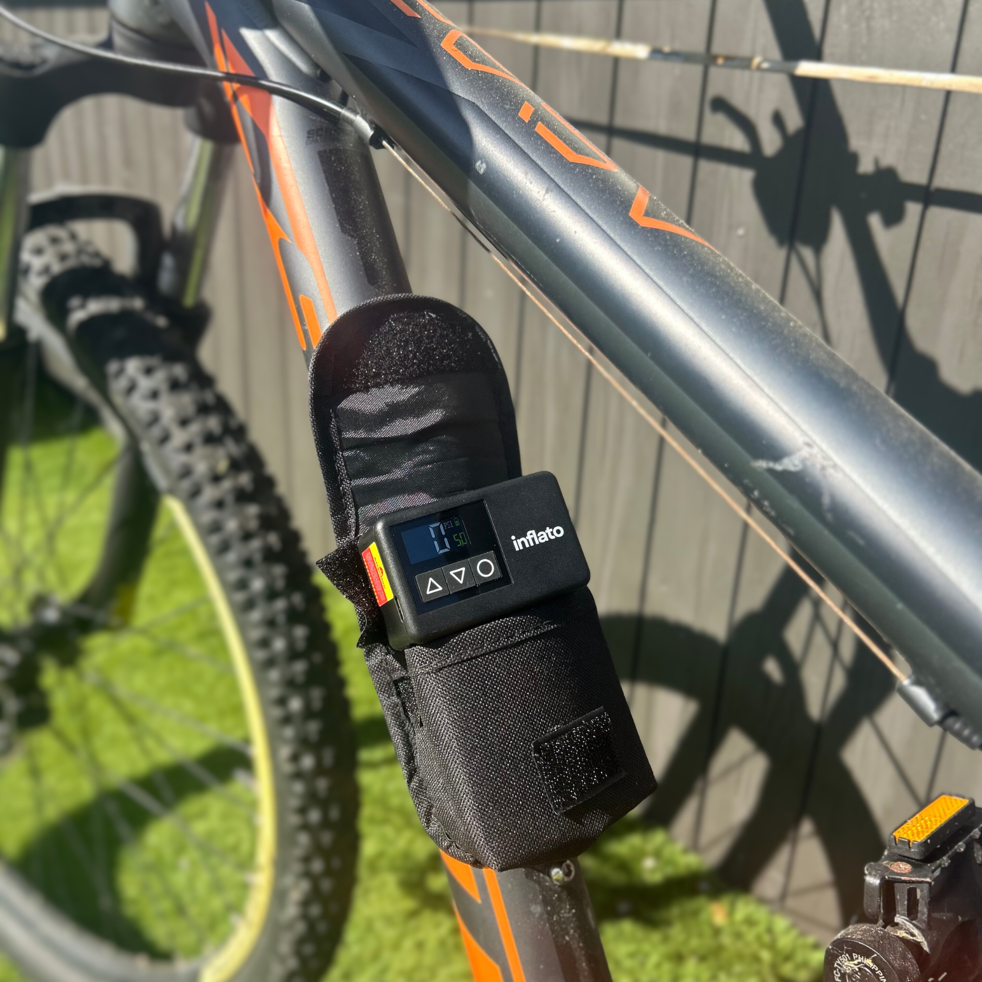 Inflato Mini™ | Compact Bicycle Air Pump